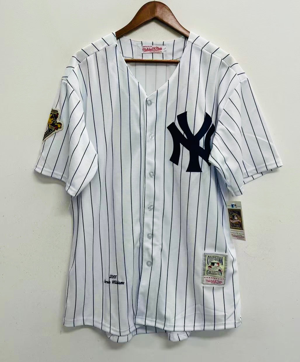 Bernie Williams 2001 New York Yankees Official MLB Mitchell product image 2