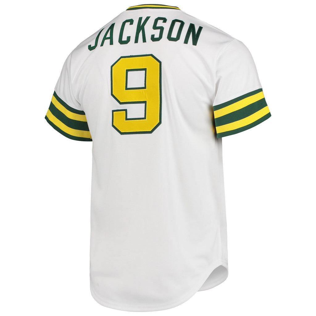 Athletics Reggie Jackson White 1972 Cooperstown Collection Authentic Jersey product image 4, provided for visual reference