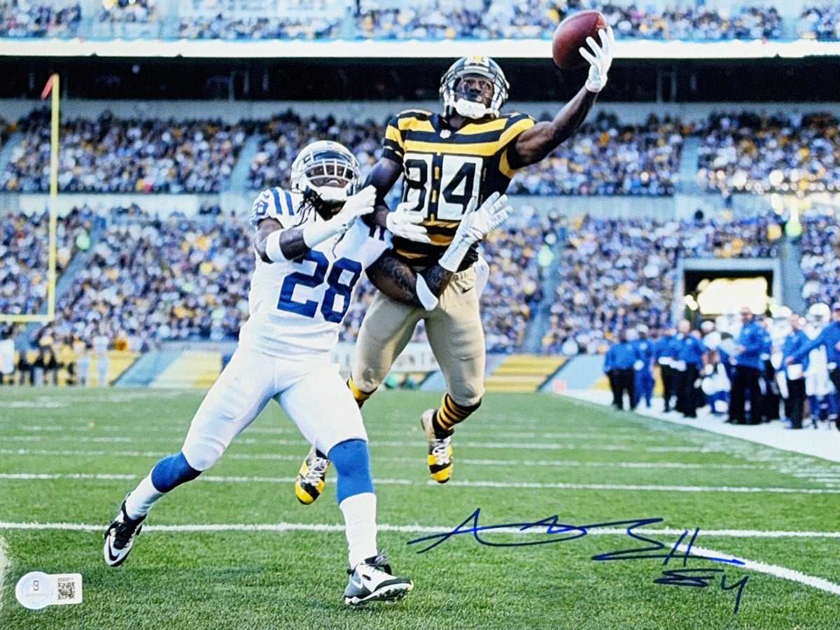 Antonio Brown Autographed Pittsburgh Steelers One Hand Catch 11x14 Beckett product image 1, provided for visual reference