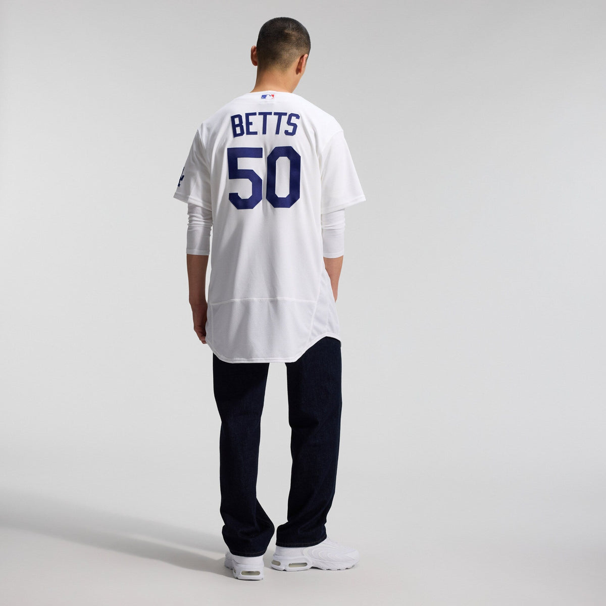 Los Angeles Dodgers Mookie Betts White Home Authentic Jersey product image 8, provided for visual reference and product