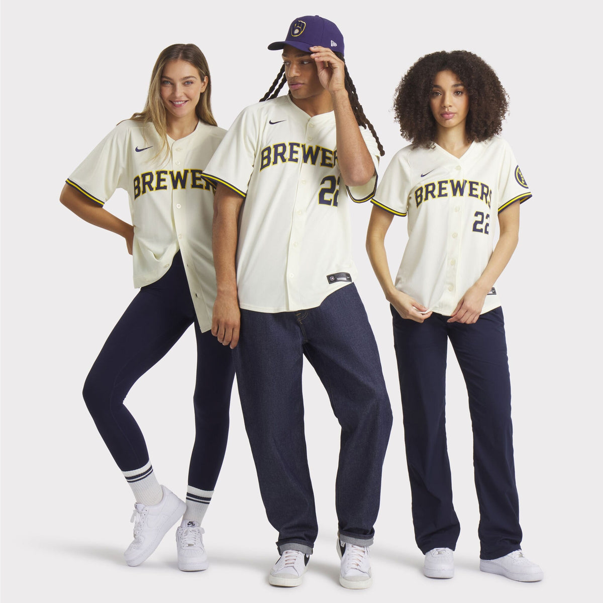 Milwaukee Brewers Christian Yelich Cream Home Limited Player Jersey product image 9, provided for visual reference and