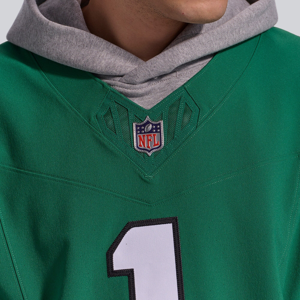 Philadelphia Eagles Jalen Hurts Kelly Green Alternate Vapor F.U.S.E. Elite Jersey product image 9, provided for visual