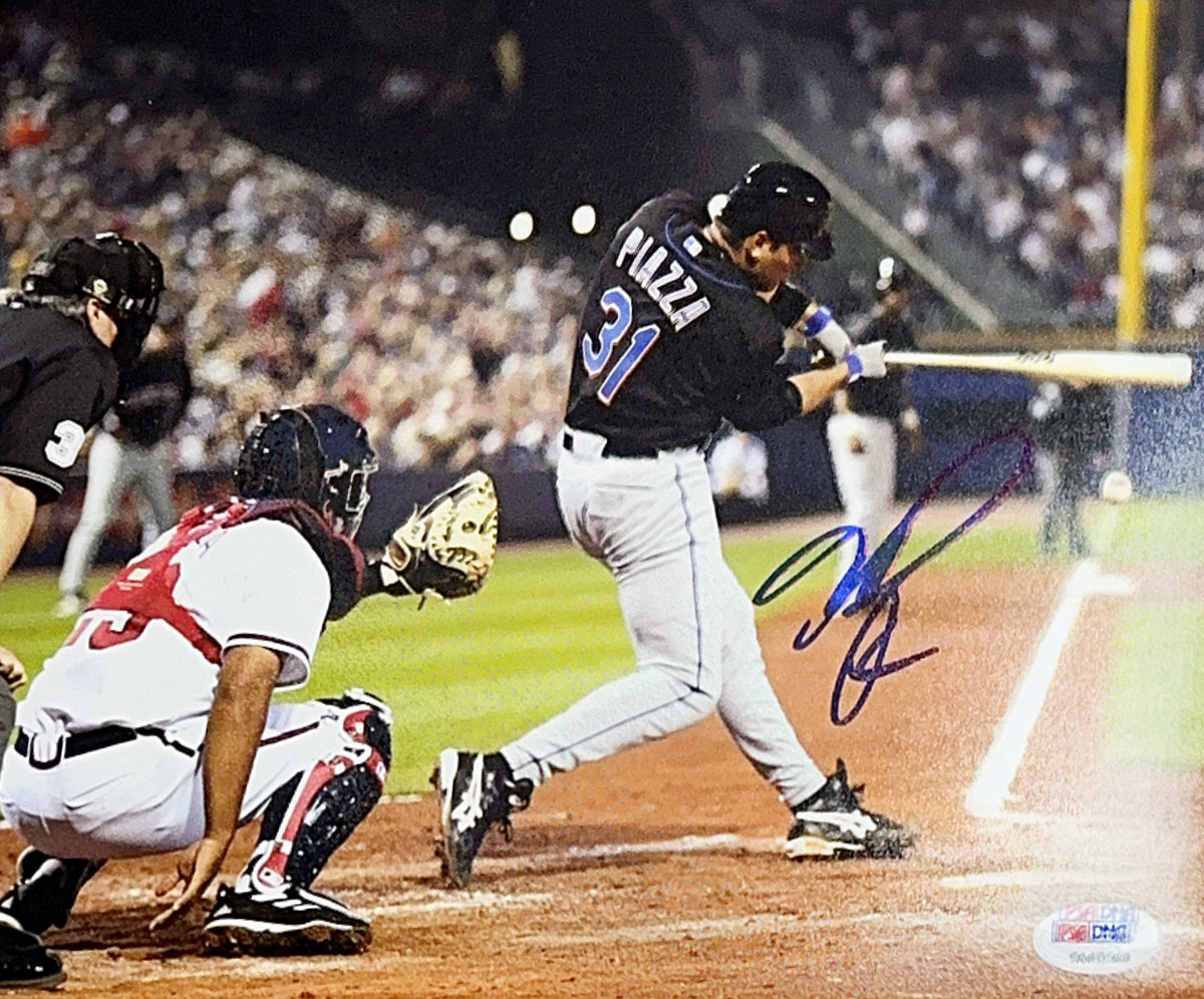 Mike Piazza Autographed New York Mets 8x10 Swinging PSA product image 1, provided for visual reference and product detail