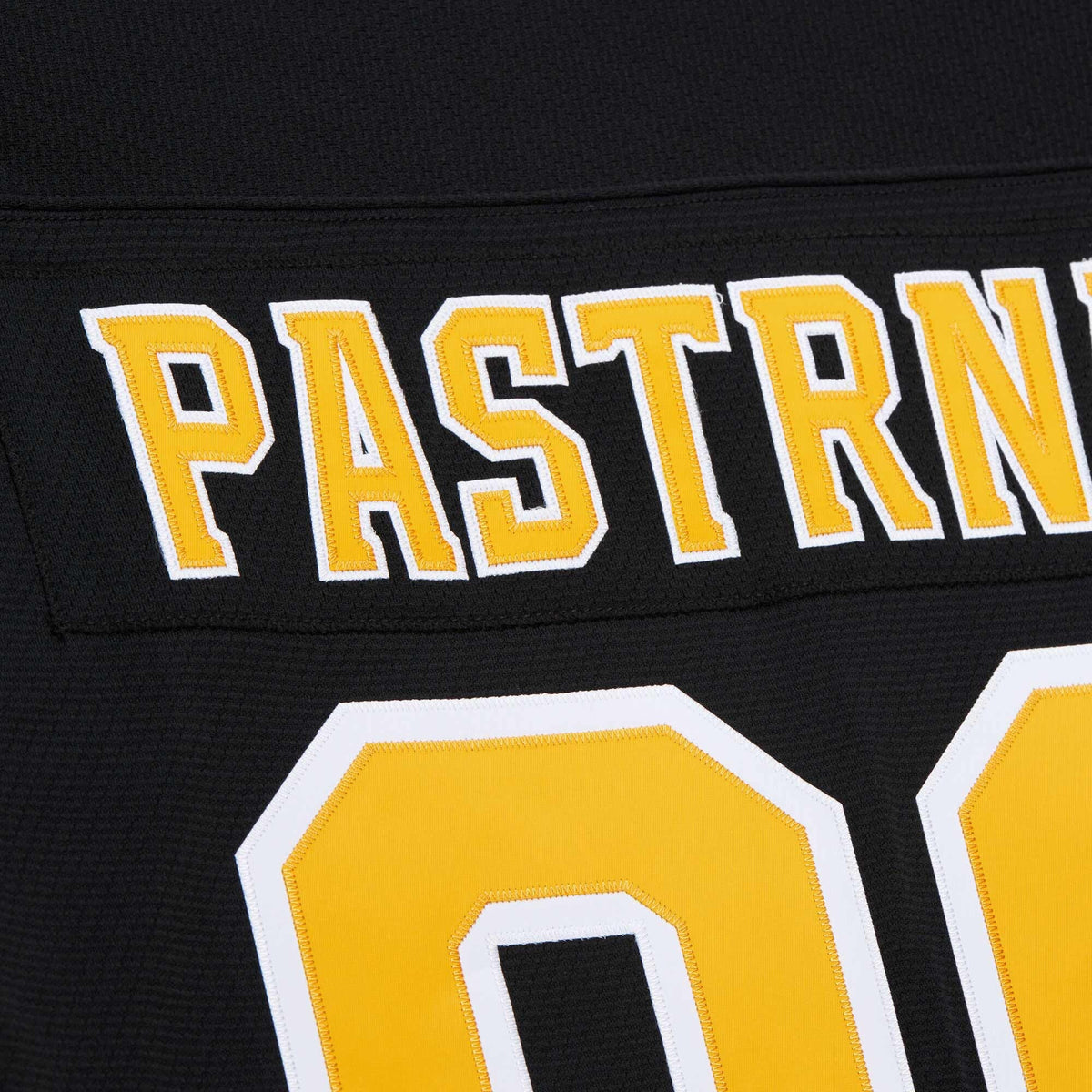 Boston Bruins David Pastrnak Black 2014-15 Power Play Jersey product image 10, provided for visual reference and product