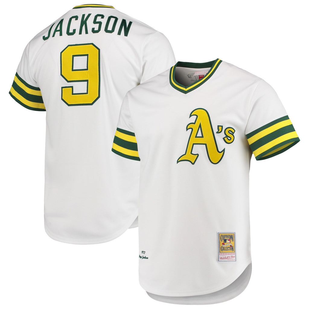 Athletics Reggie Jackson White 1972 Cooperstown Collection Authentic Jersey product image 1, provided for visual reference
