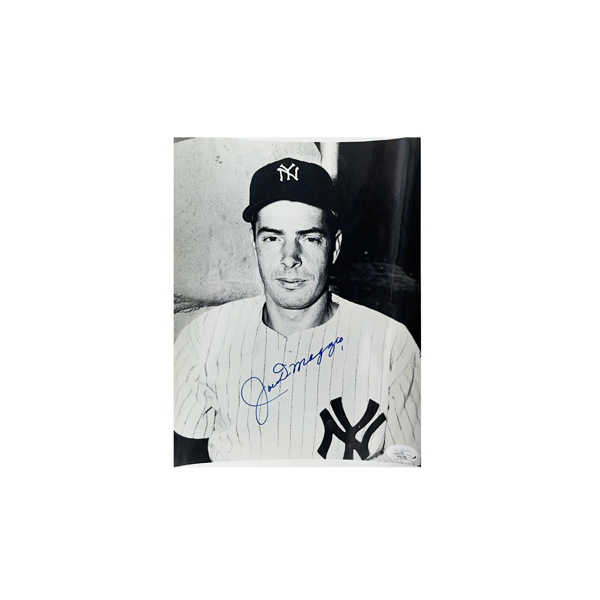 Joe DiMaggio Autographed New York Yankees Black & White 8x10 JSA product image 1, provided for visual reference and product