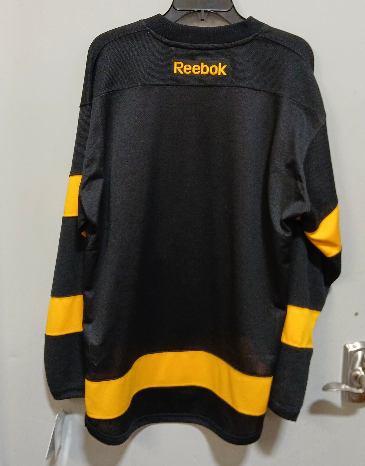 Boston Bruins Official NHL Jersey Reebok no name blank back product image 2