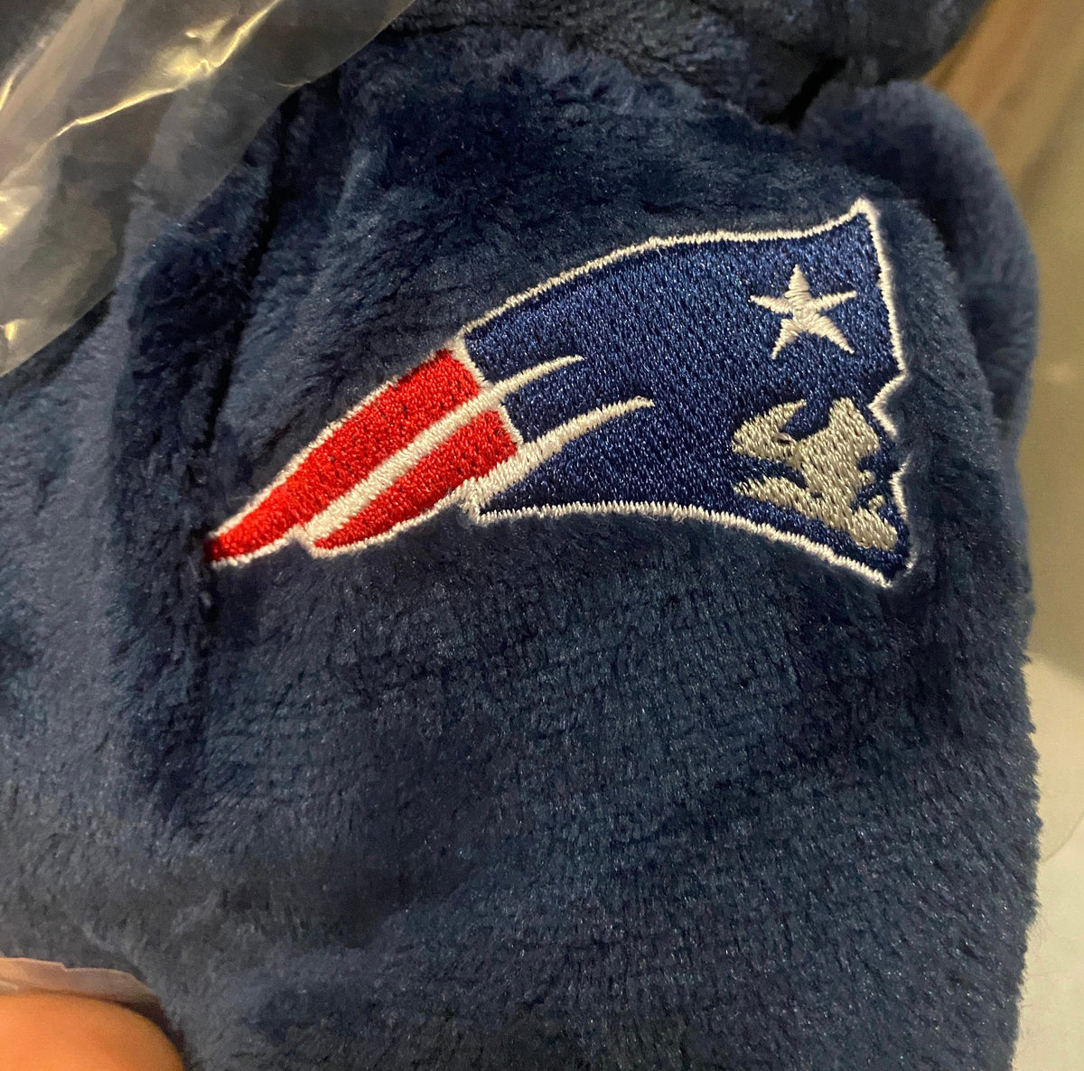 New England Patriots Men’s/Woman Official NFL bath robe product image 2
