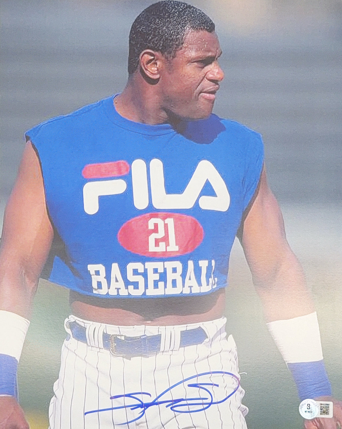 Sammy Sosa Autographed Chicago Cubs Fila Shirt 11x14 Beckett product image 1, provided for visual reference and product