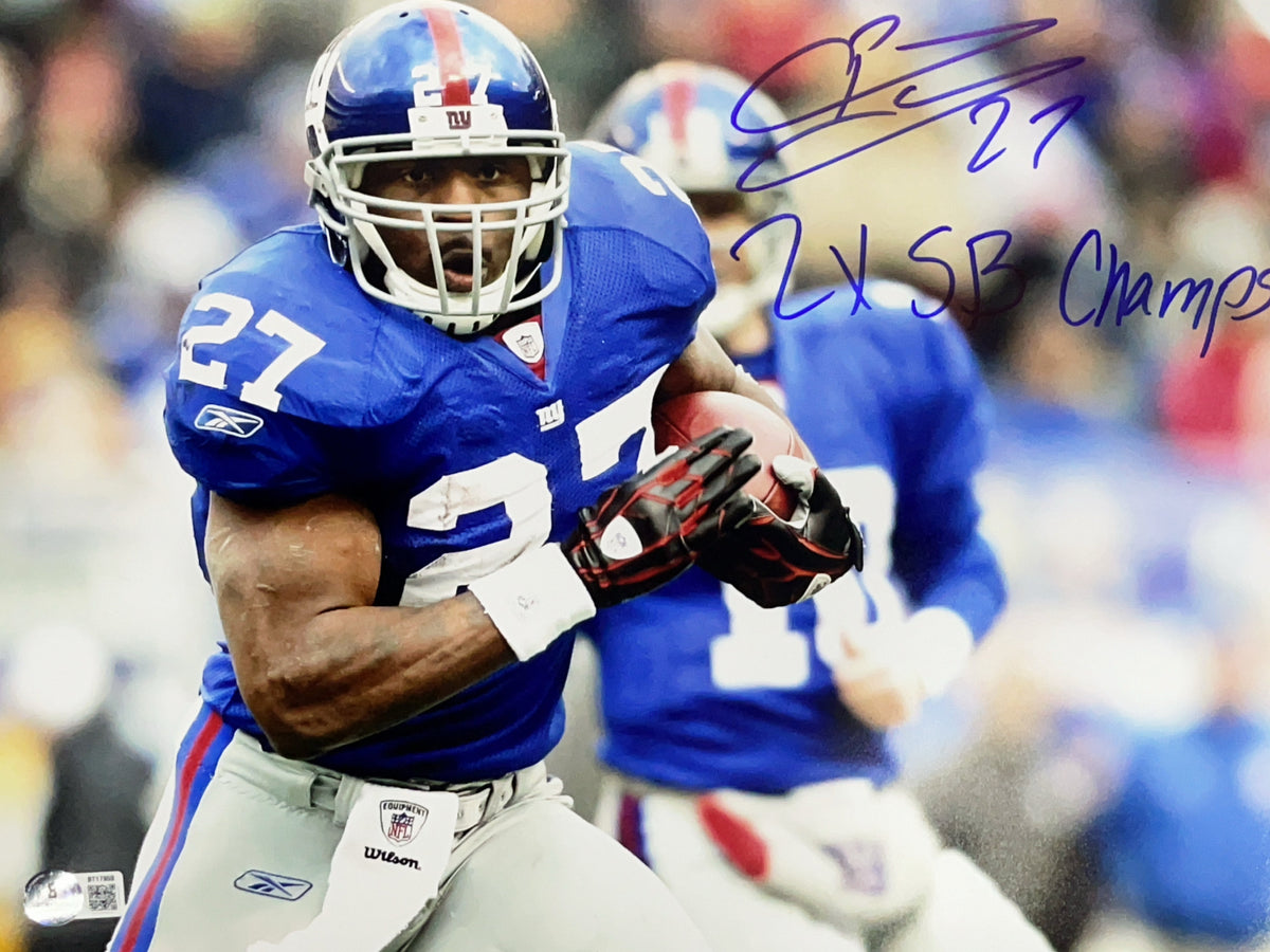 Brandon Jacobs Autographed New York Giants Inscribed "2x SB Champs" Horizontal Run 11x14 Photo Beckett BAS product image 1,