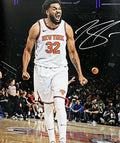 Karl-Anthony Towns Autographed New York Knicks Scream 16x20 Fanatics - Unframed product image 1, provided for visual