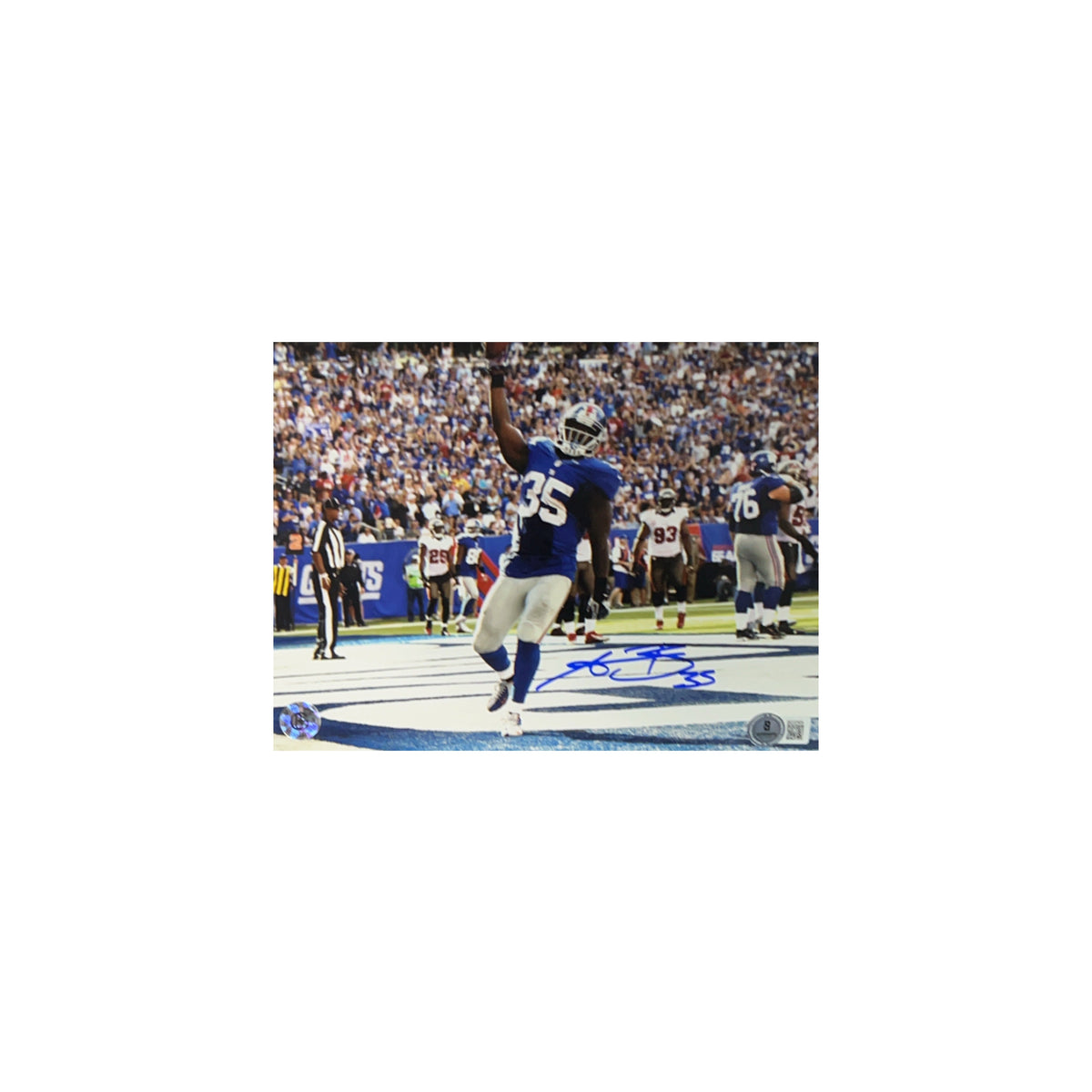 Andre Brown Autographed New York Giants Arm Up 8x10 Beckett product image 1, provided for visual reference and product