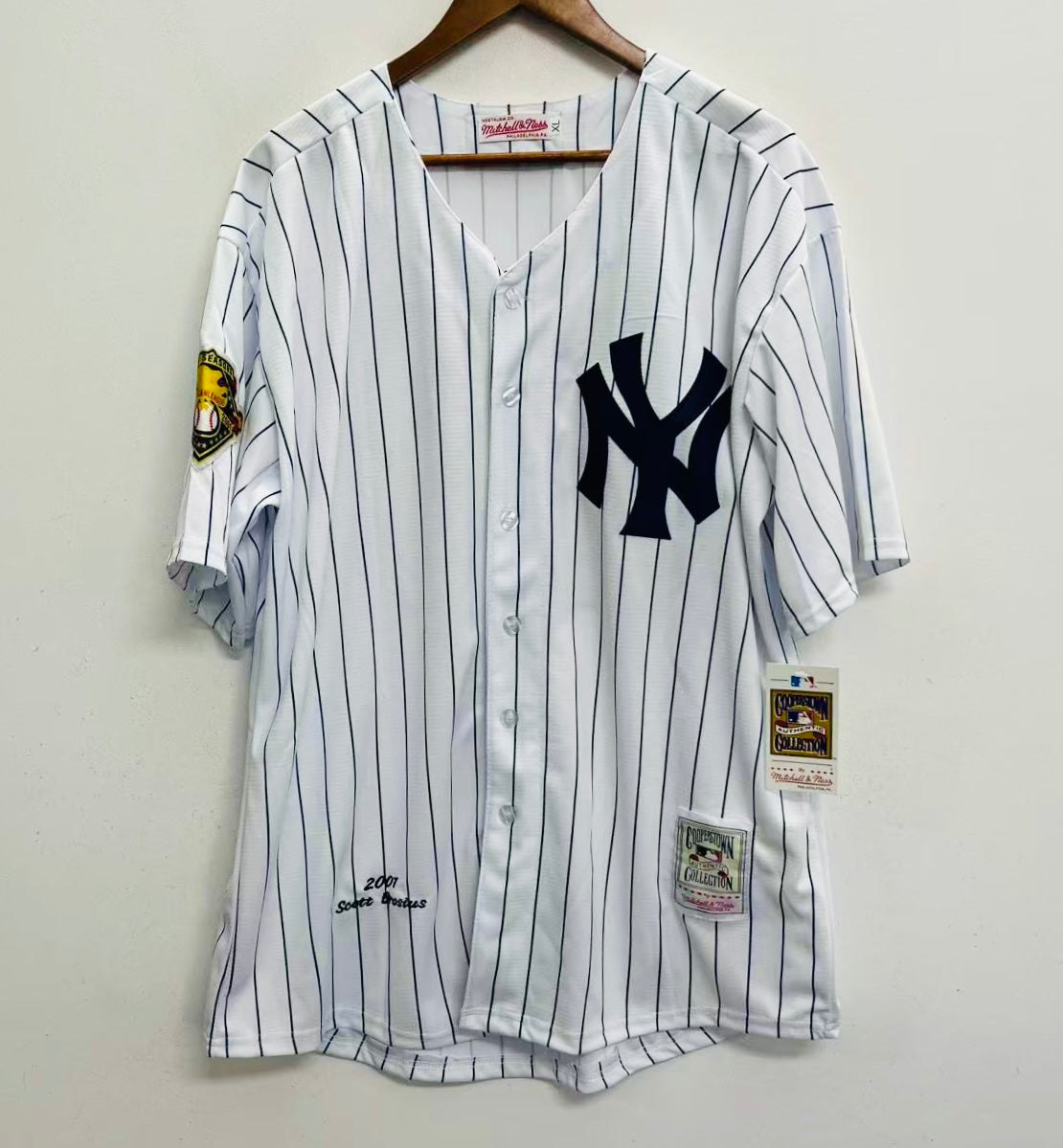 Scott Brosius 2001 New York Yankees Official MLB Mitchell & product image 2