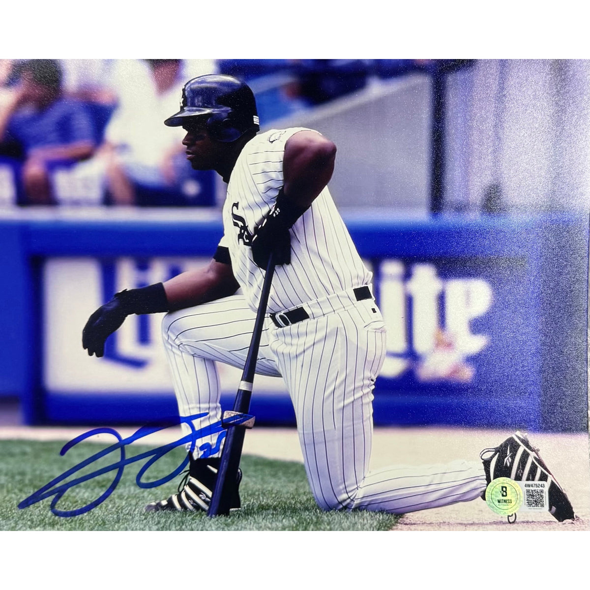 Frank Thomas Chicago White Sox White Jersey Kneeling With Bat 8x10 Beckett BAS product image 1, provided for visual